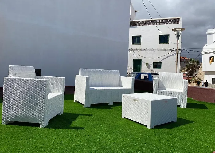 Beach House Tajao